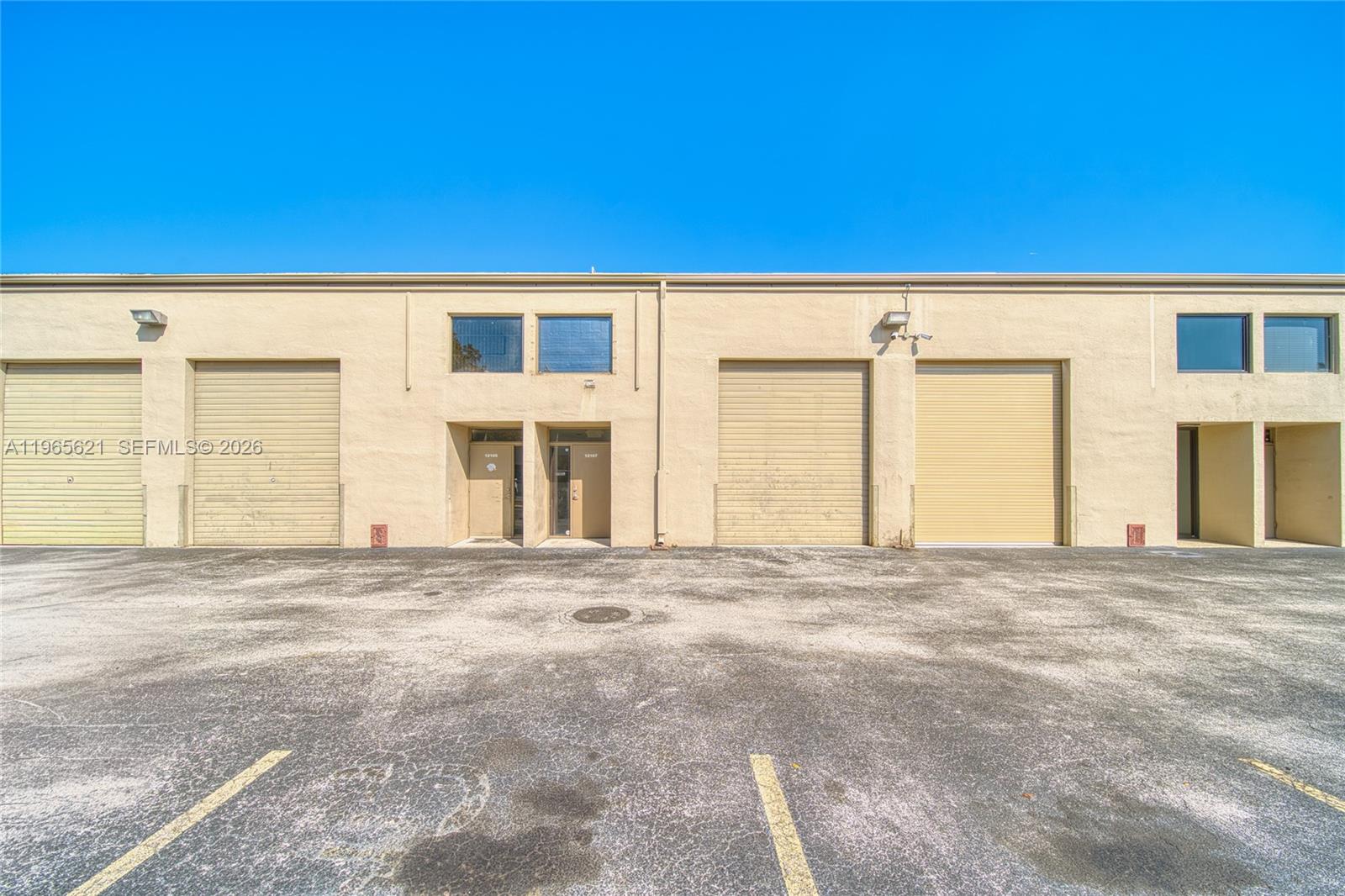   /   sq. ft. $ 2026-02-14 0 Photo