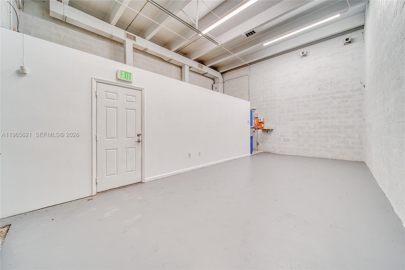   /   sq. ft. $ 2026-02-14 0 Photo