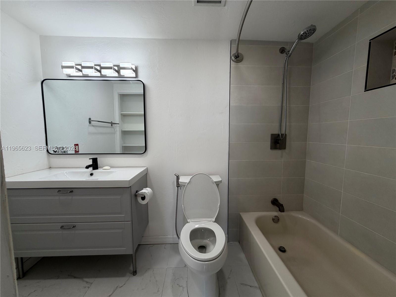 See details 604A 1 / 2 844 sq. ft. $ 2026-02-14 0 Photo