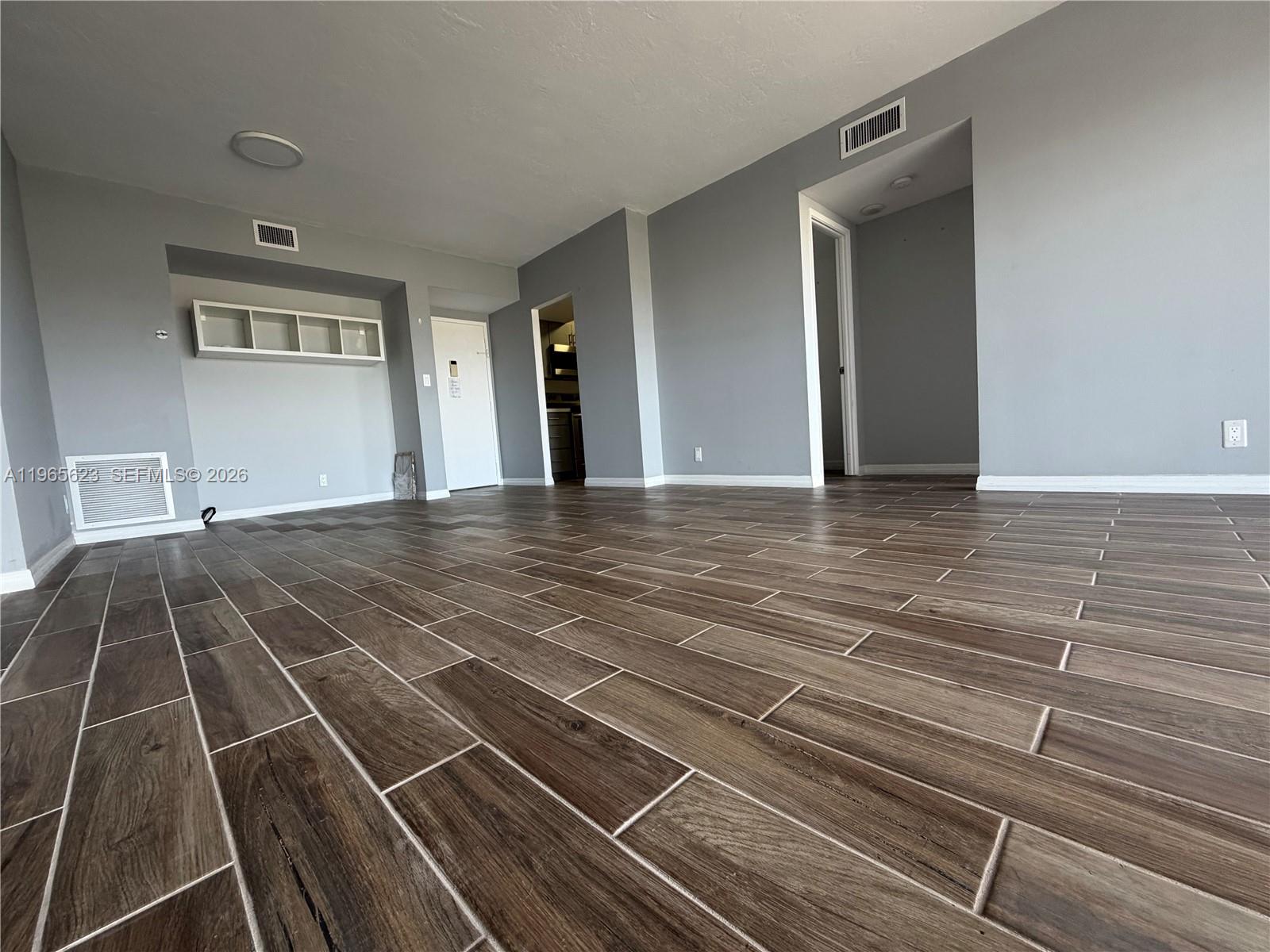 See details 604A 1 / 2 844 sq. ft. $ 2026-02-14 0 Photo