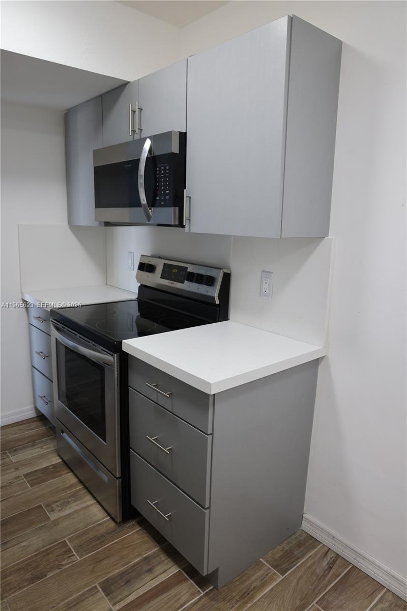 See details 604A 1 / 2 844 sq. ft. $ 2026-02-14 0 Photo