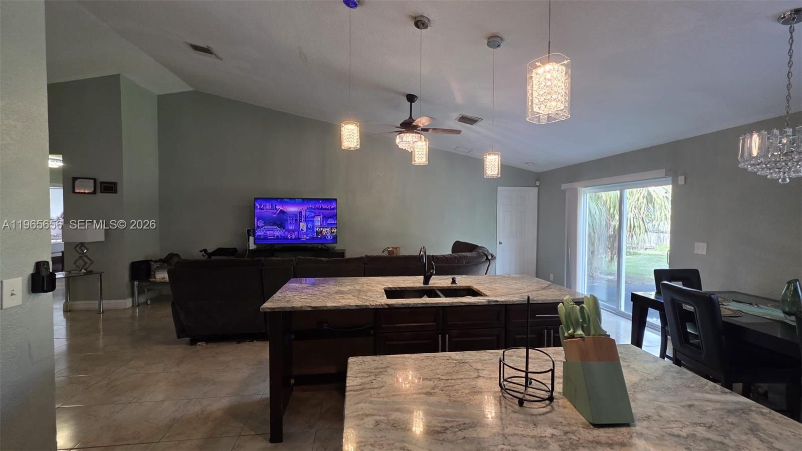 See details 825 4 / 2 2340 sq. ft. $ 2026-02-14 0 Photo