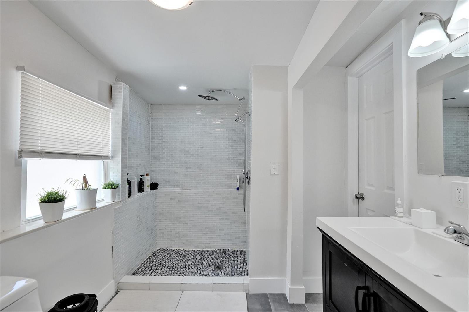   / 0 2653 sq. ft. $ 2026-04-29 0 foto