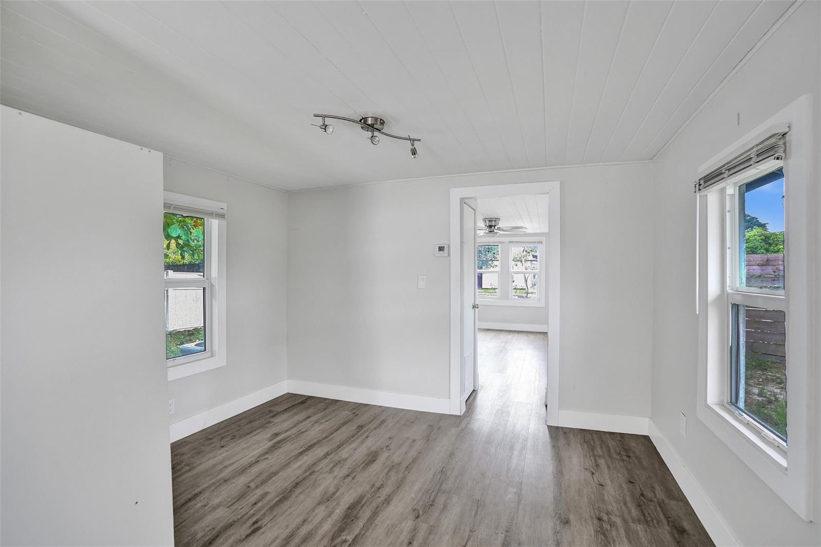   / 0 2653 sq. ft. $ 2026-04-29 0 foto