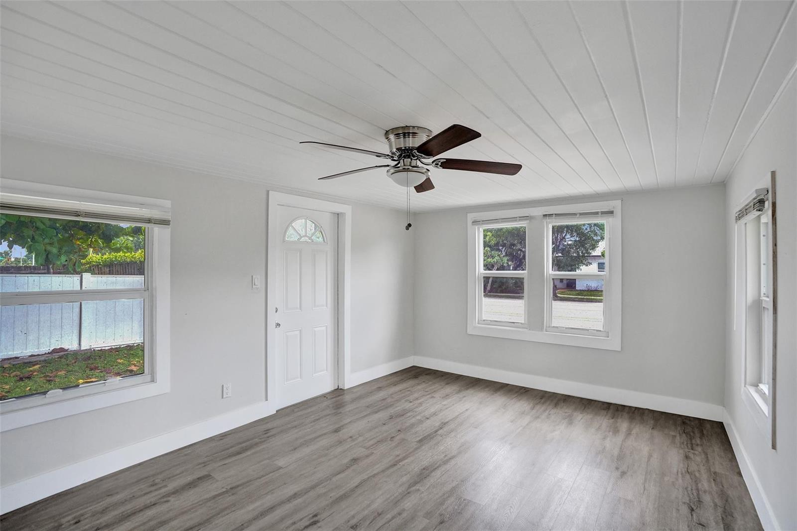   / 0 2653 sq. ft. $ 2026-04-29 0 foto