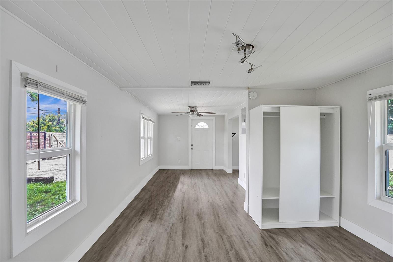   / 0 2653 sq. ft. $ 2026-04-29 0 foto