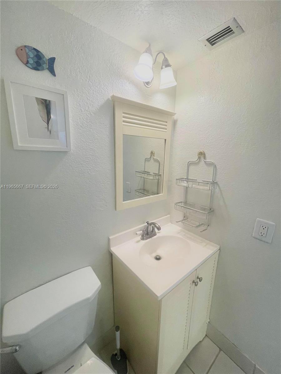 Photo of 1817 Ocean Dr  #219, Hallandale Beach, Florida, 33009 - 