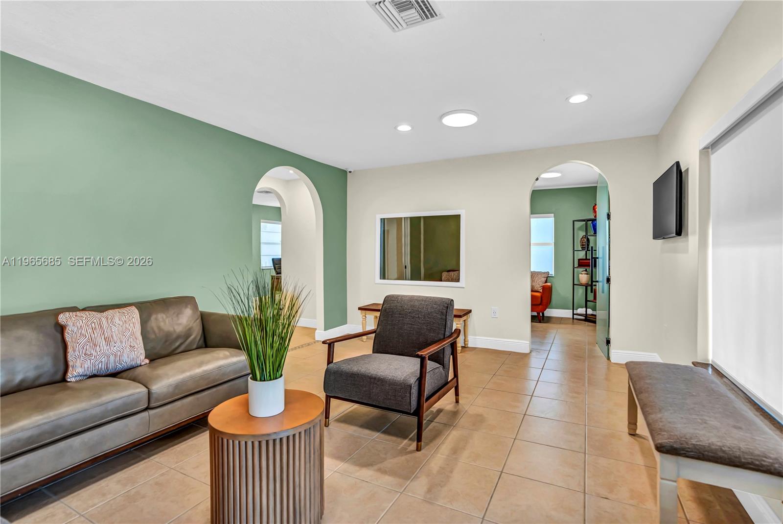 Ver detalles / sq. ft. $ 2026-02-14 0 foto