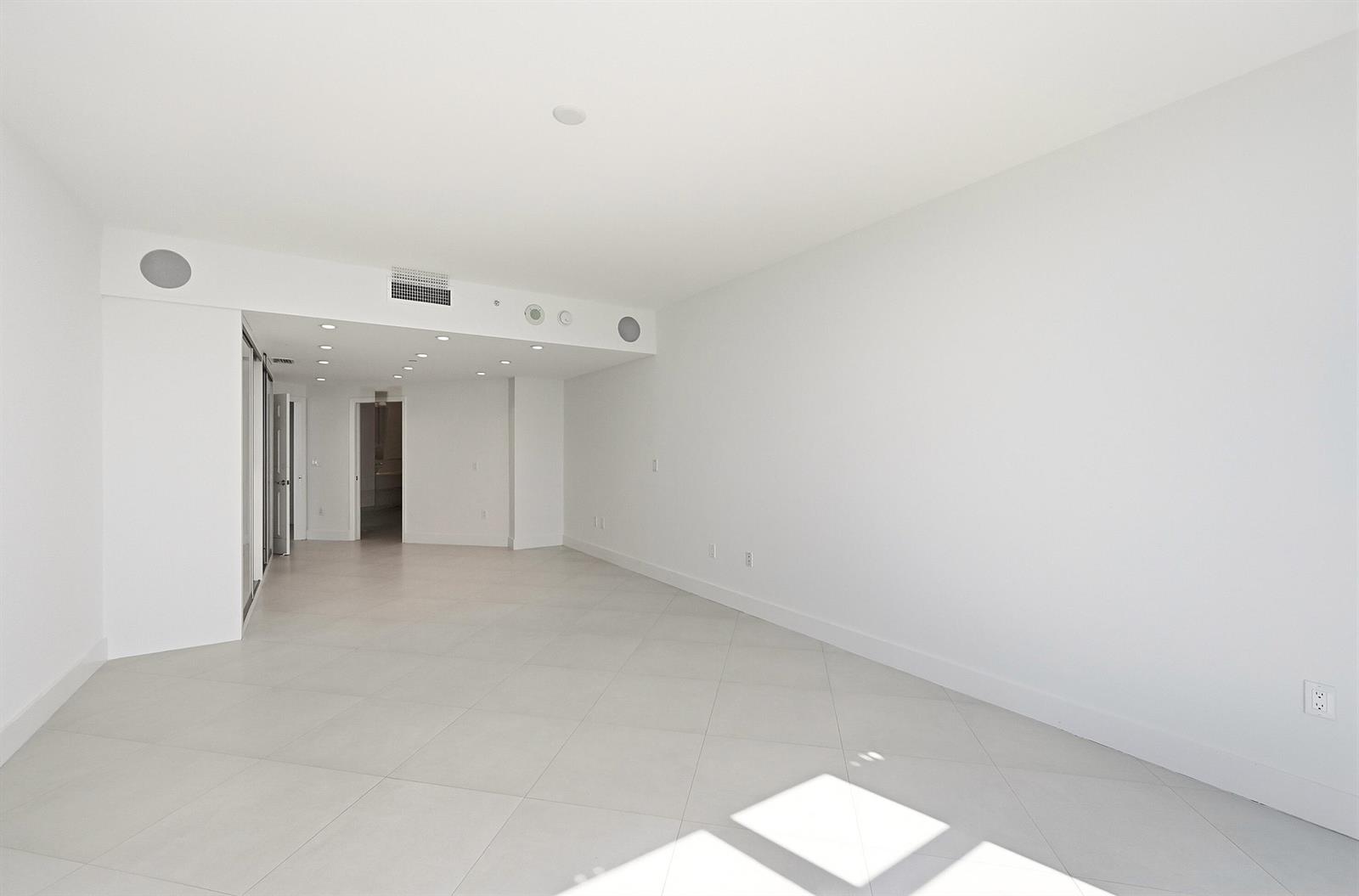 Photo of 6051 Ocean #1101, Hollywood, Florida, 33019 - 27_022_stl_0749