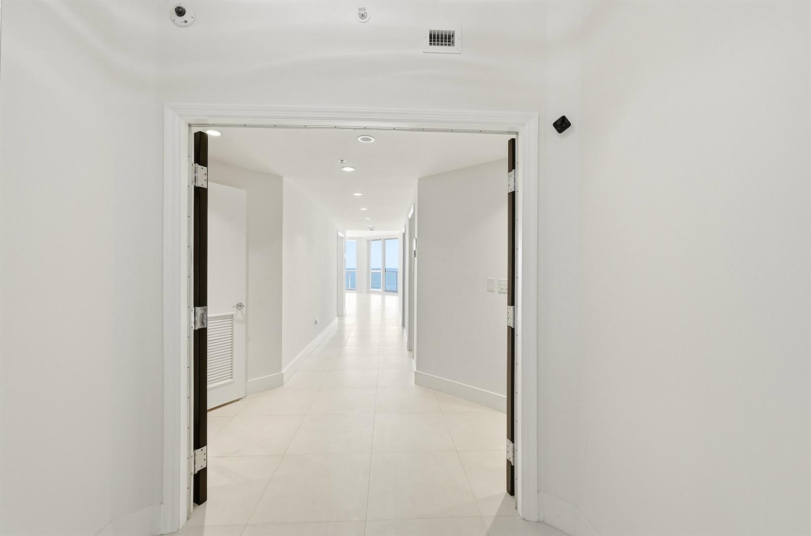 Photo of 6051 Ocean #1101, Hollywood, Florida, 33019 - 11_007_stl_0664
