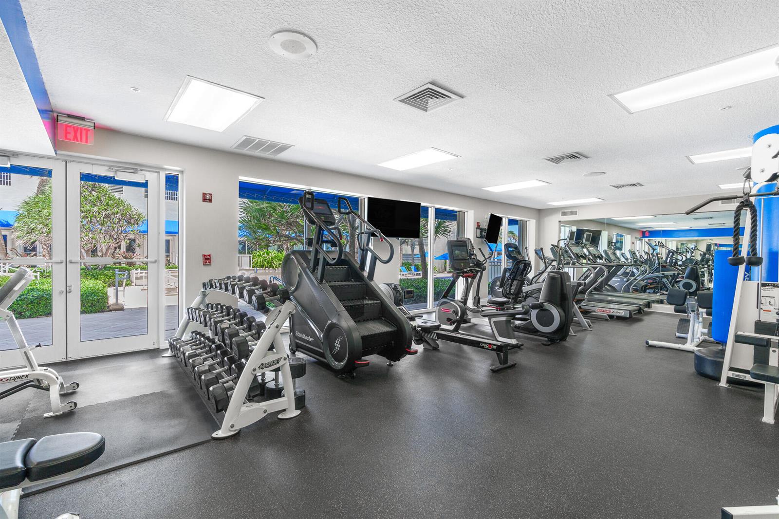 Photo of 6051 Ocean #1101, Hollywood, Florida, 33019 - DSC00588-2