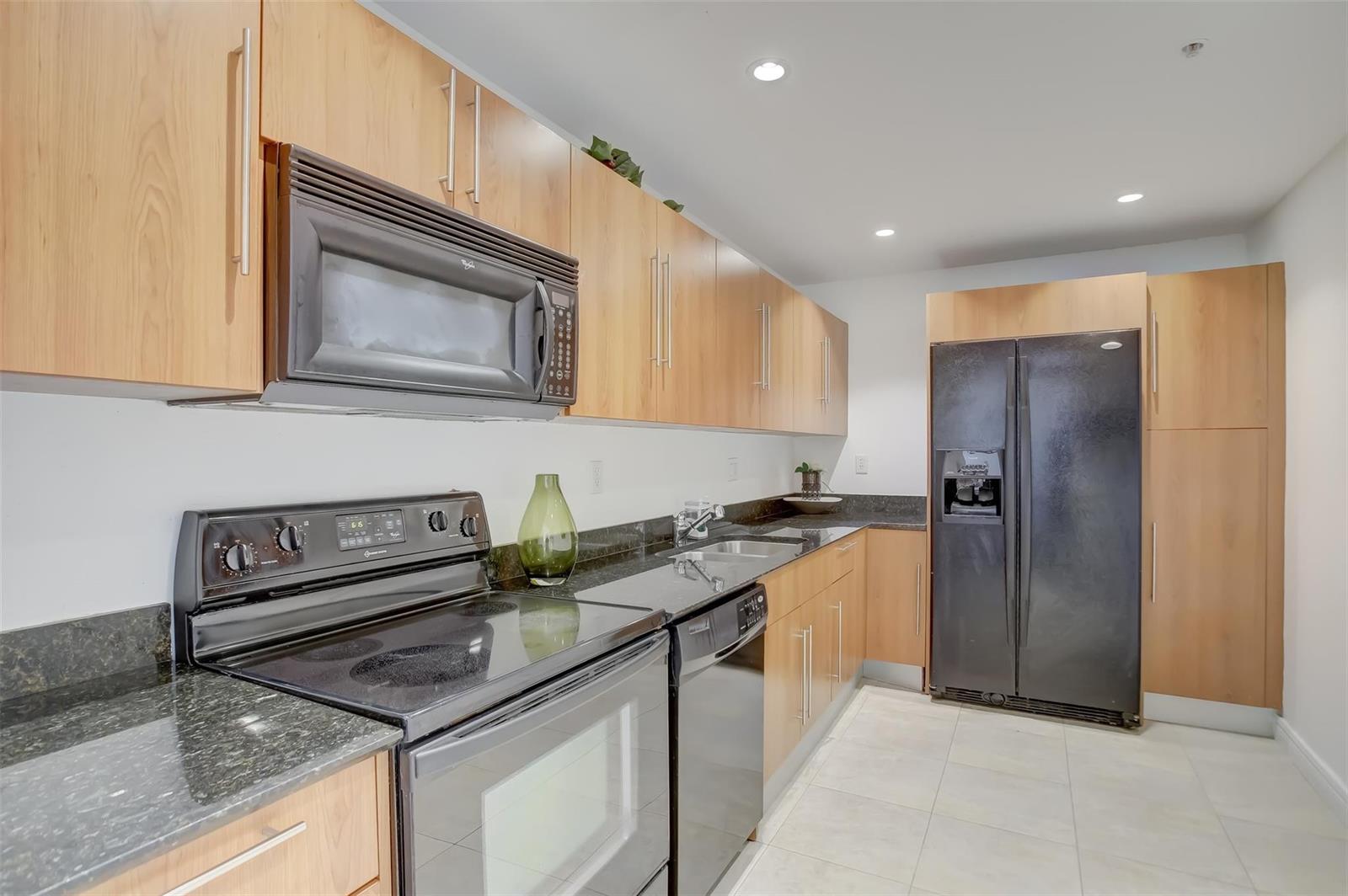 Photo of 3000 Ocean  #1100, Hollywood, Florida, 33019 - Photo 17