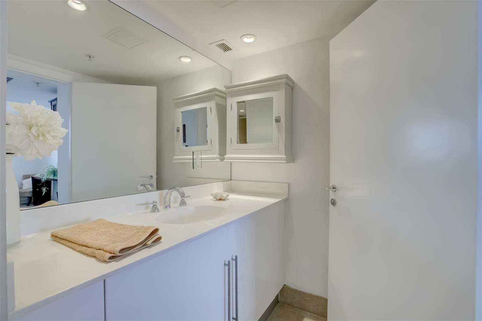 Photo of 3000 Ocean  #1100, Hollywood, Florida, 33019 - Photo 24