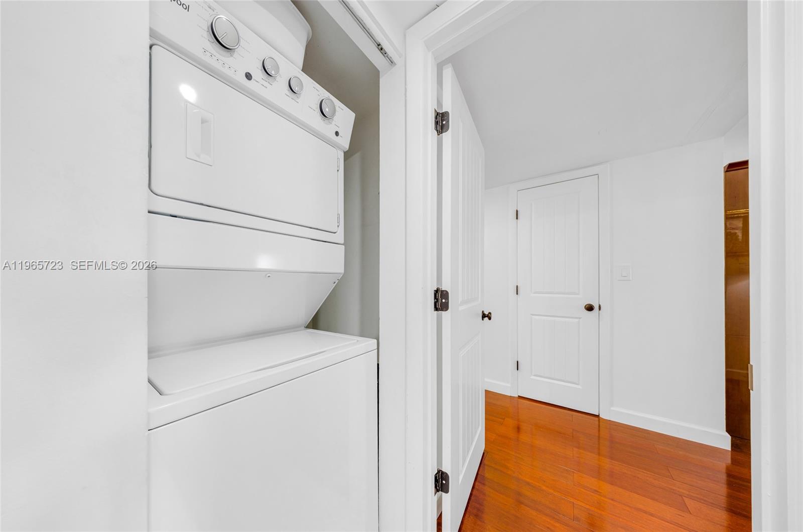 Photo of 1201 Ocean Dr  #1903S, Hollywood, Florida, 33019 - 