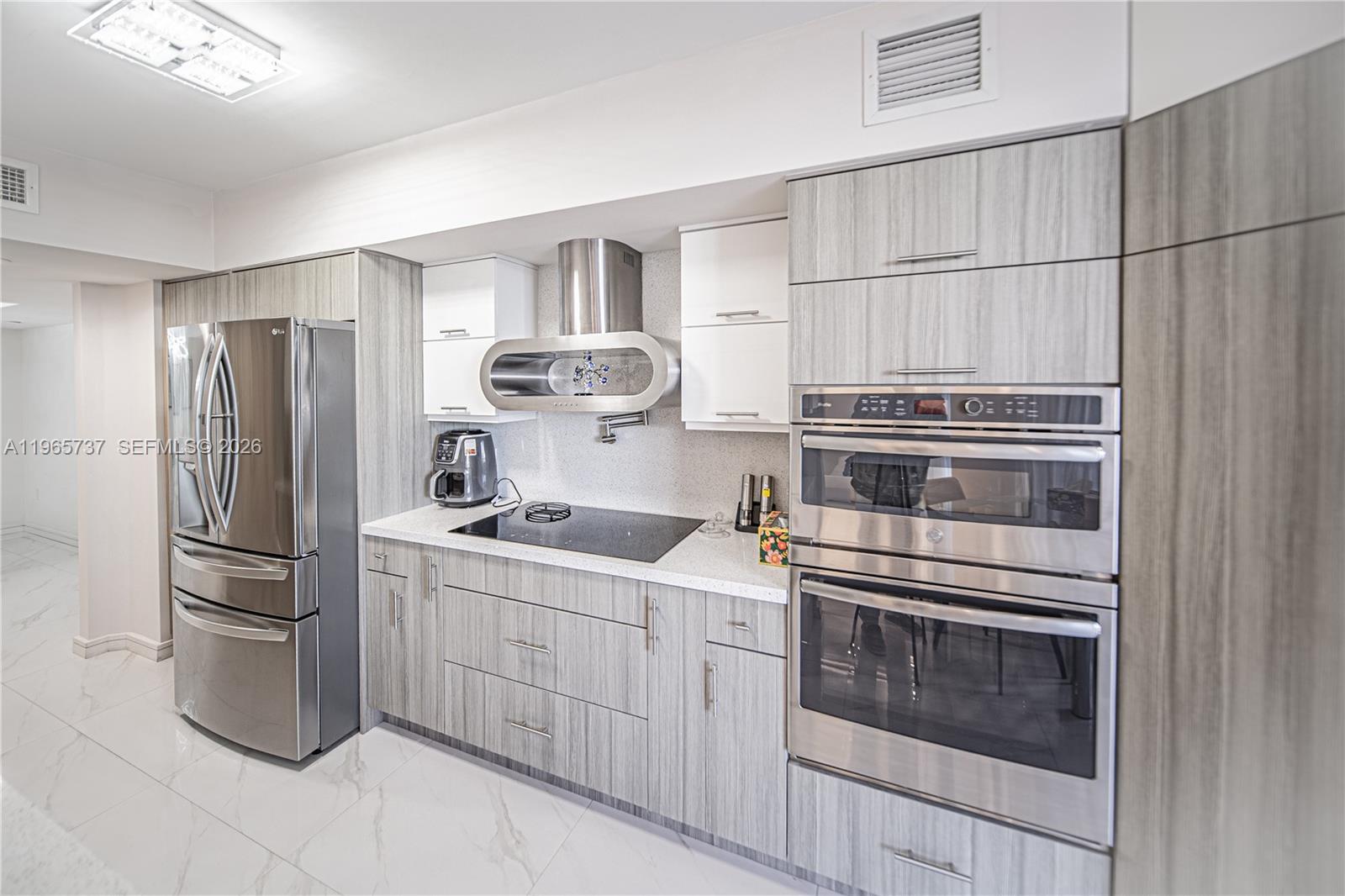 Photo of 16445 Collins Ave  #425, Sunny Isles Beach, Florida, 33160 - 