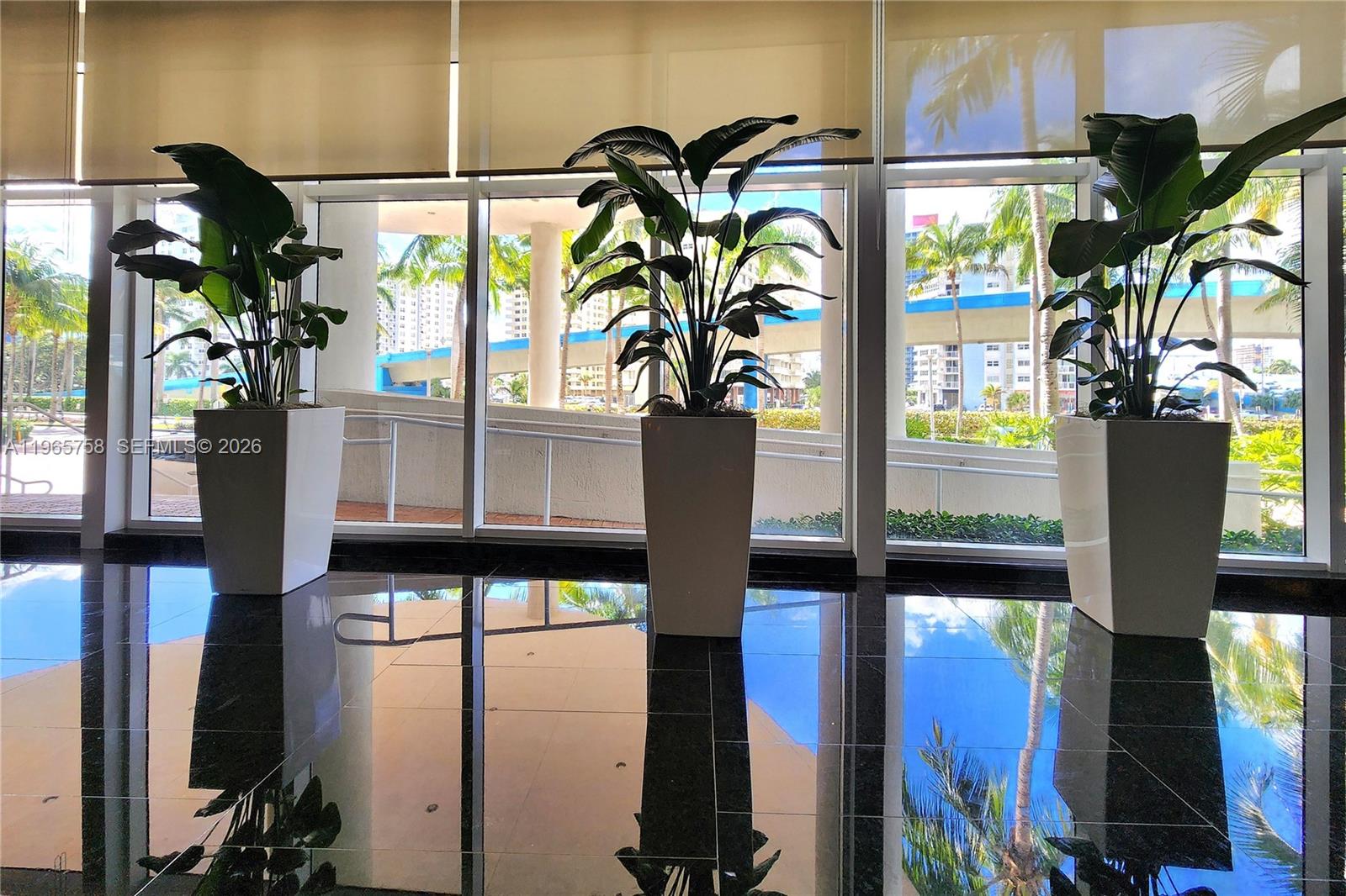 2406 2 / 1 1086 sq. ft. $ 2026-04-30 0 foto