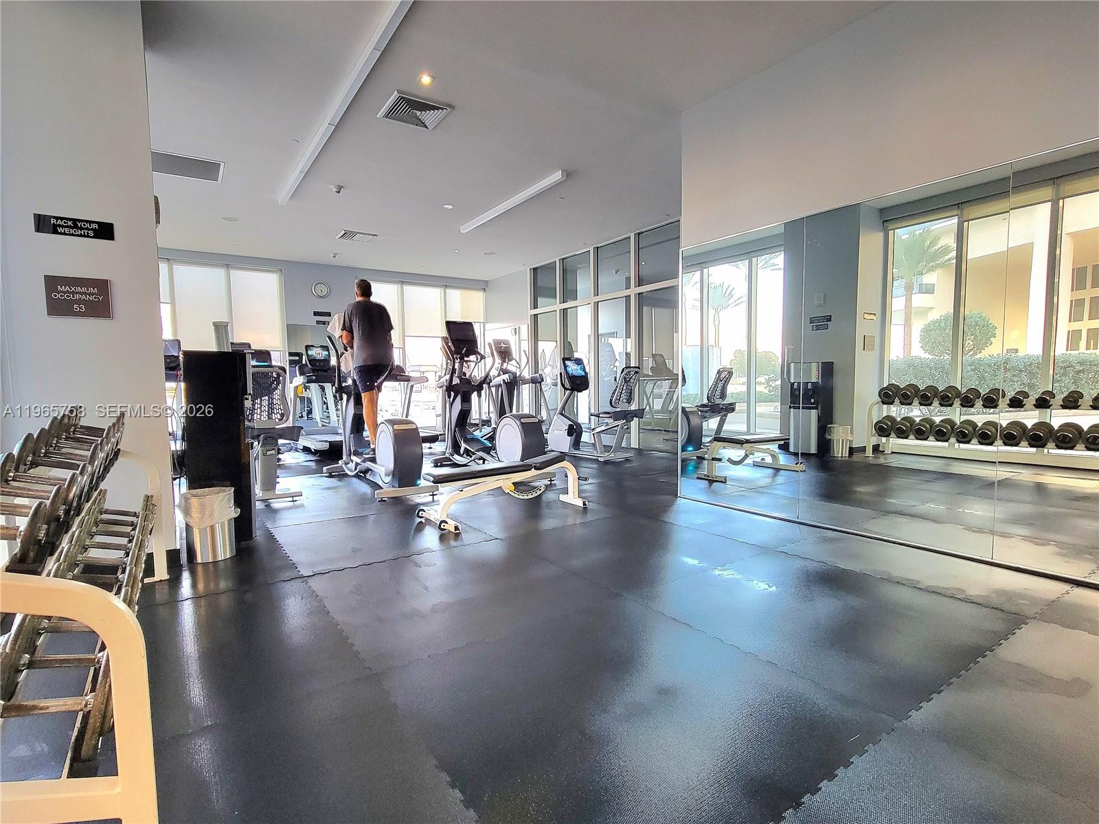 2406 2 / 1 1086 sq. ft. $ 2026-04-30 0 foto