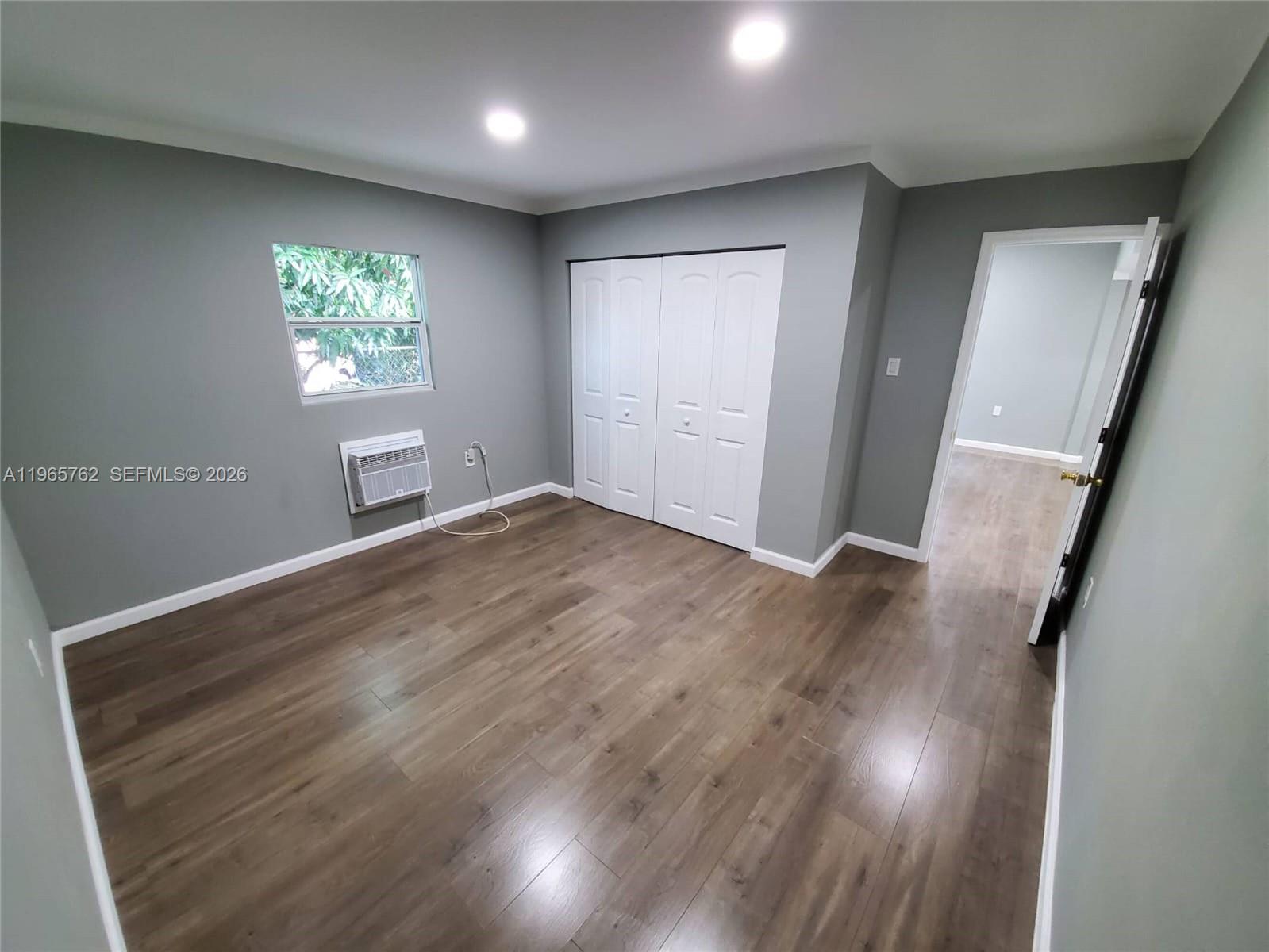   /  1512 sq. ft. $ 2026-02-15 0 foto
