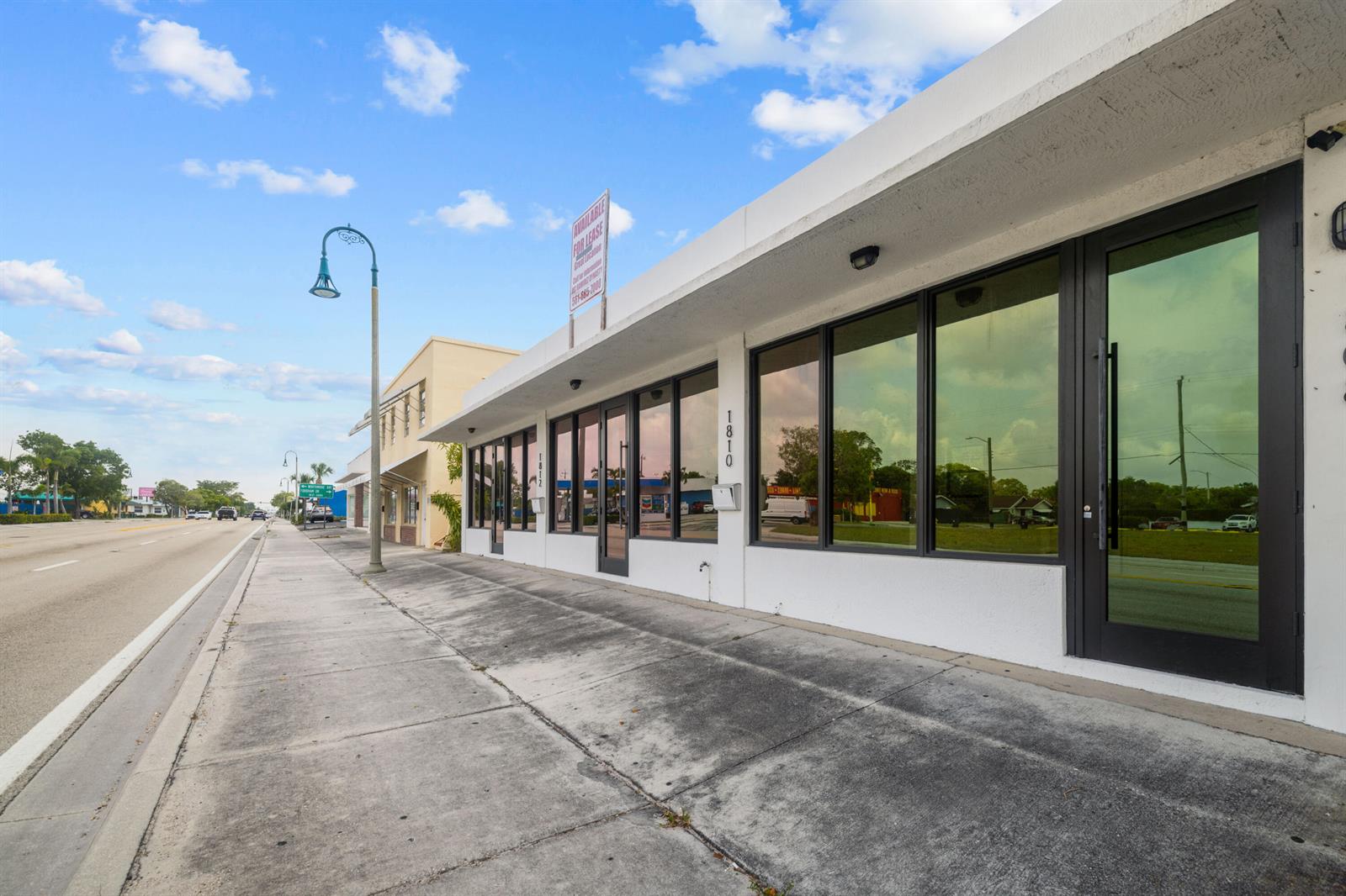 Ver detalles / 1 sq. ft. $ 2026-06-17 0 foto