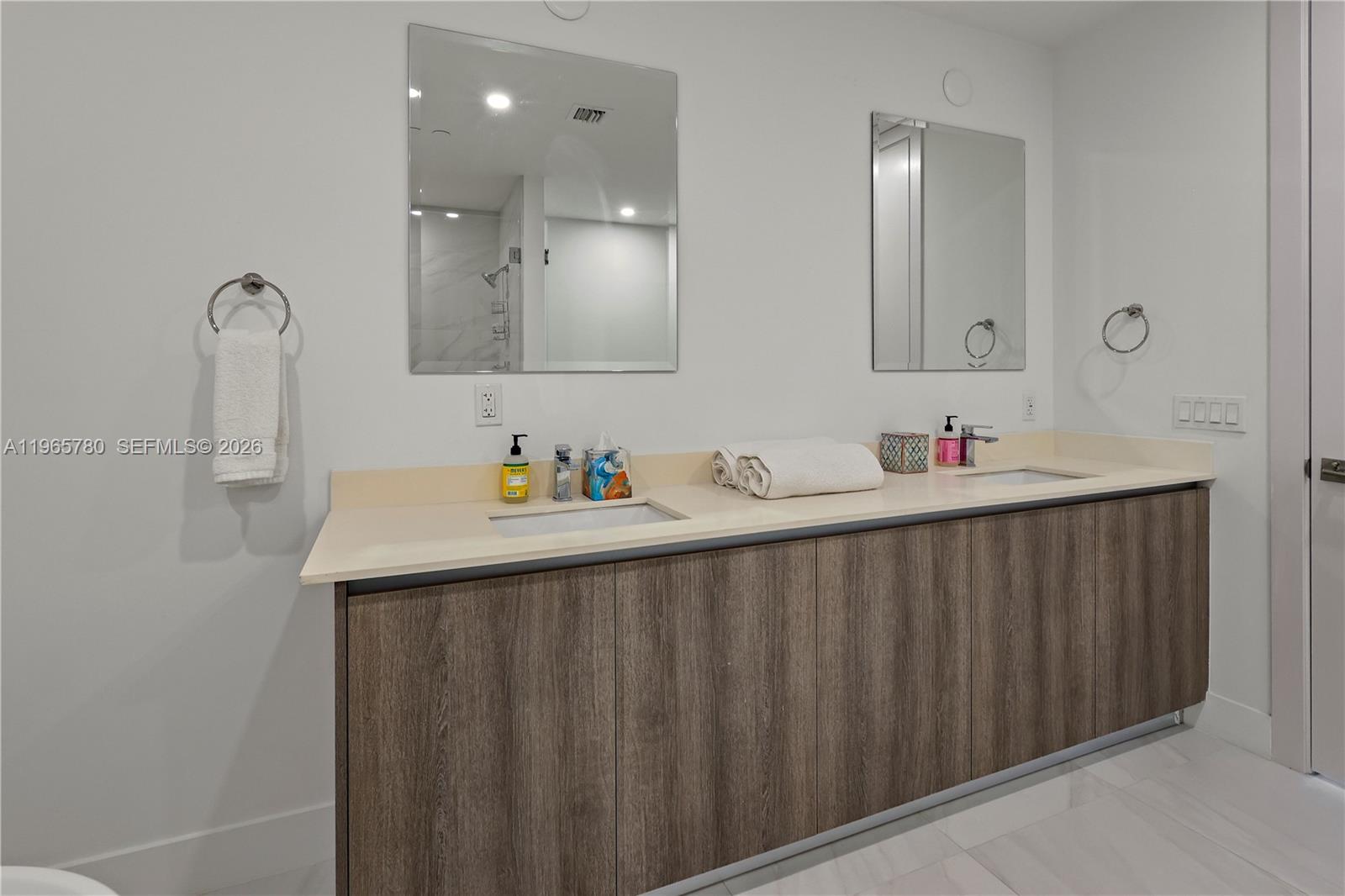 See details 1205 2 / 3 1672 sq. ft. $ 2026-02-28 0 Photo