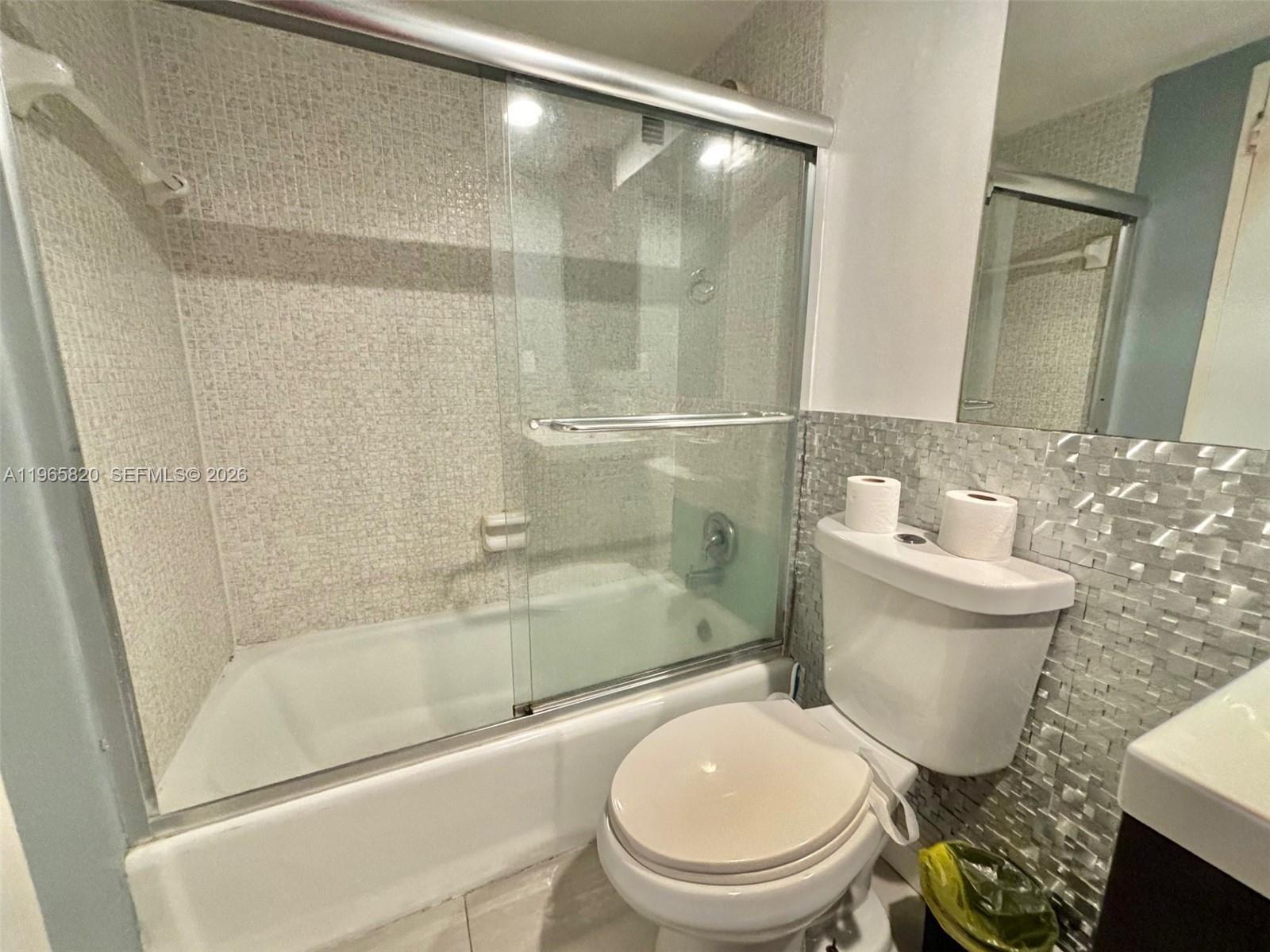 Photo of 3901 Ocean Dr  #5H, Hollywood, Florida, 33019 - 