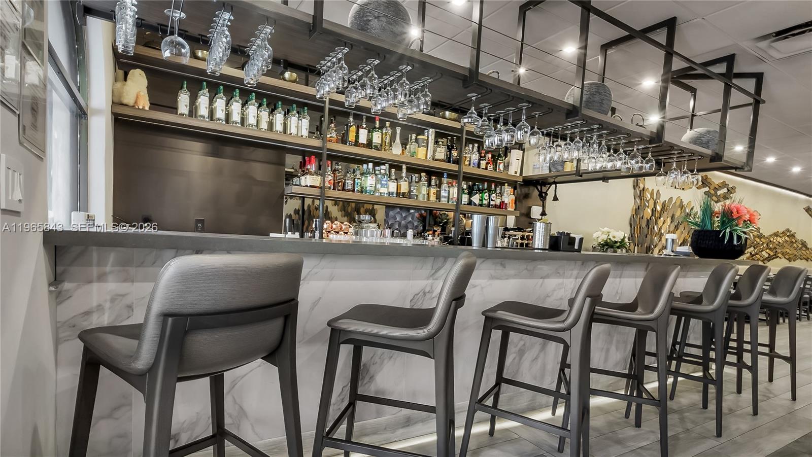 Подробнее / кв.футов $ 2026-02-15 0 Фото