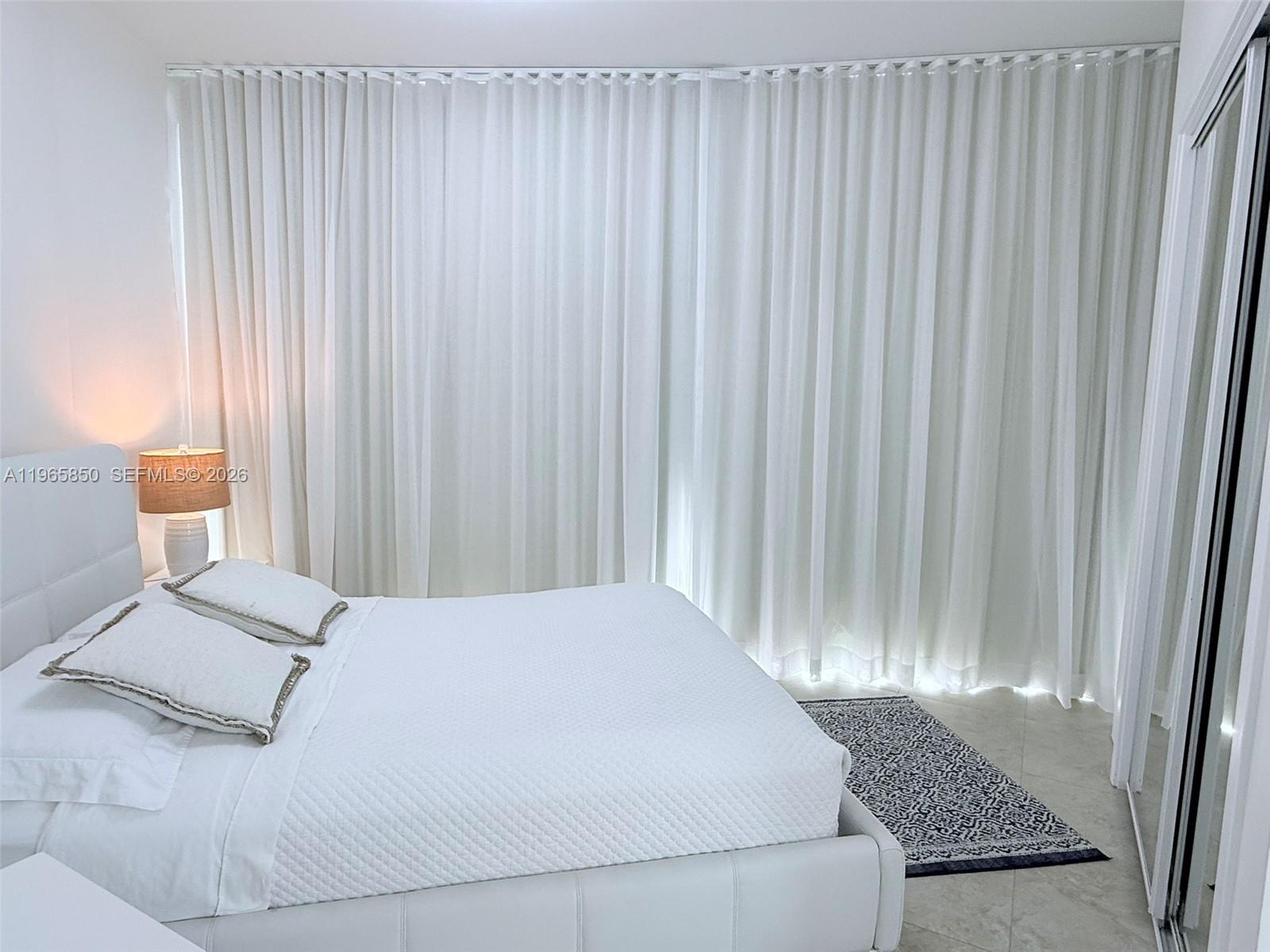 1501A 2 / 2 1289 sq. ft. $ 2026-02-15 0 foto