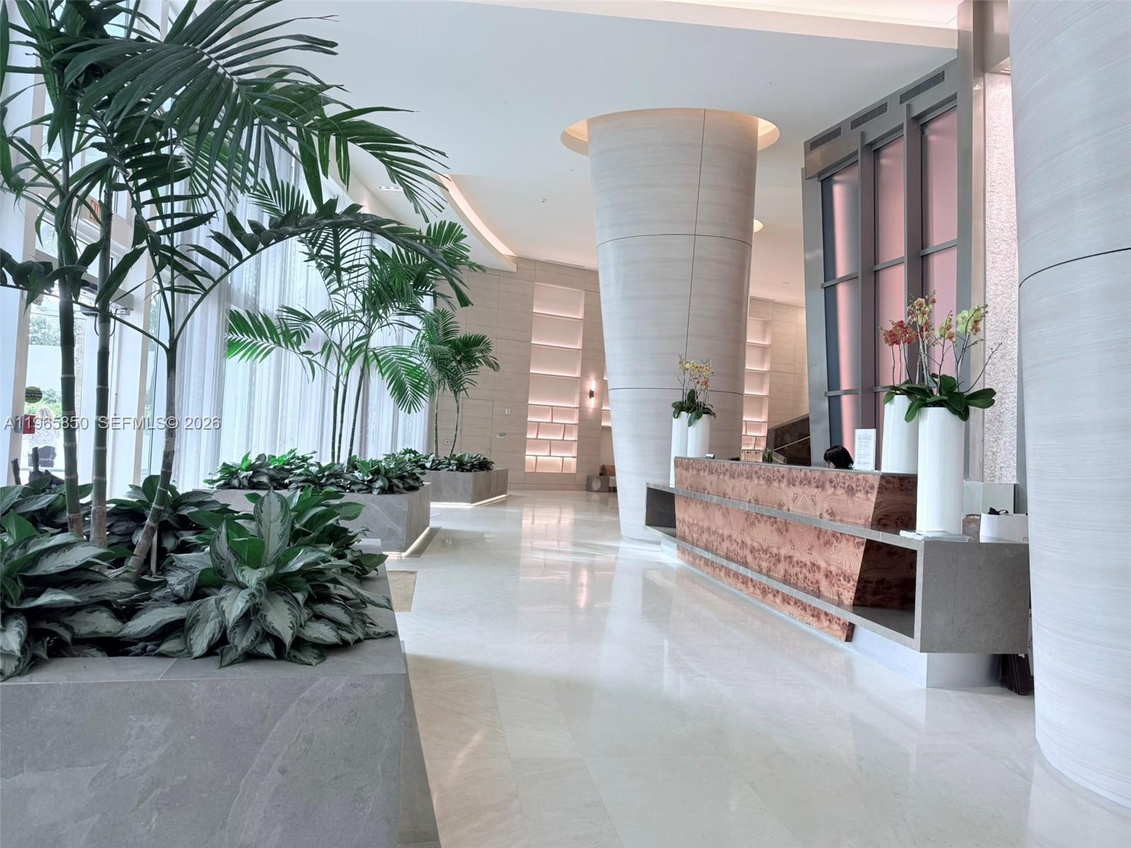 1501A 2 / 2 1289 sq. ft. $ 2026-02-15 0 foto