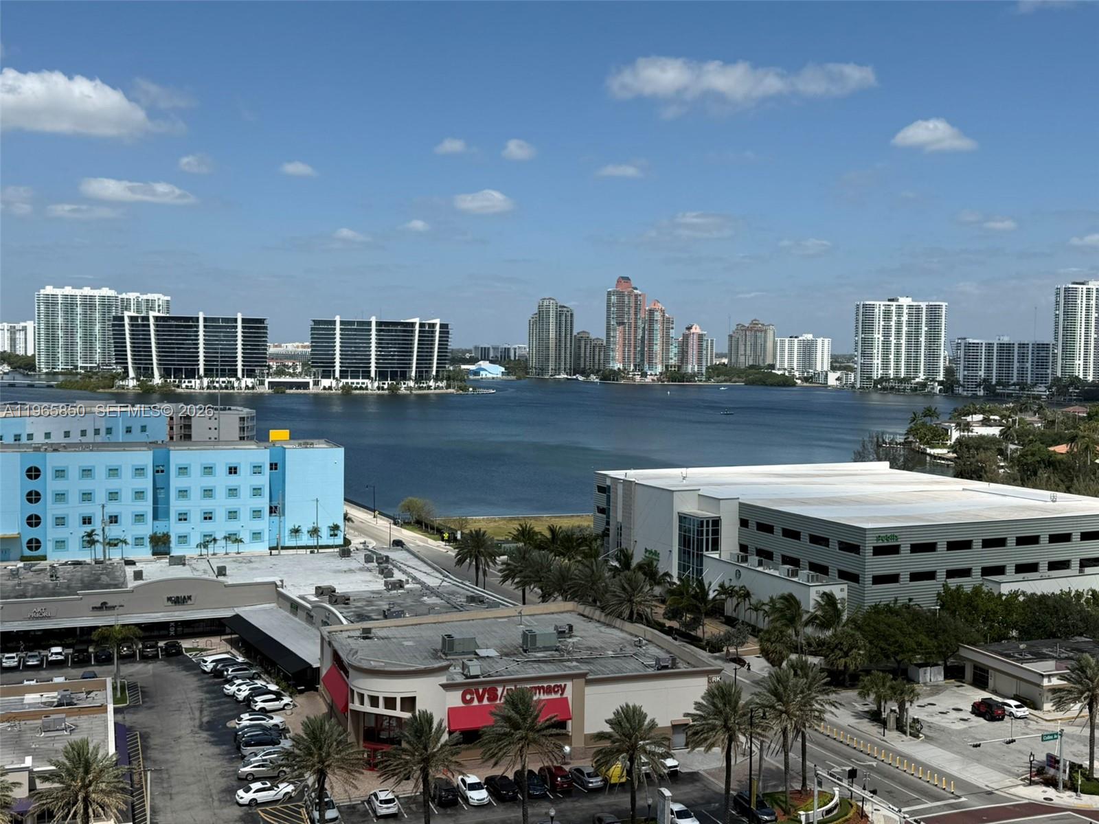 1501A 2 / 2 1289 sq. ft. $ 2026-02-15 0 foto