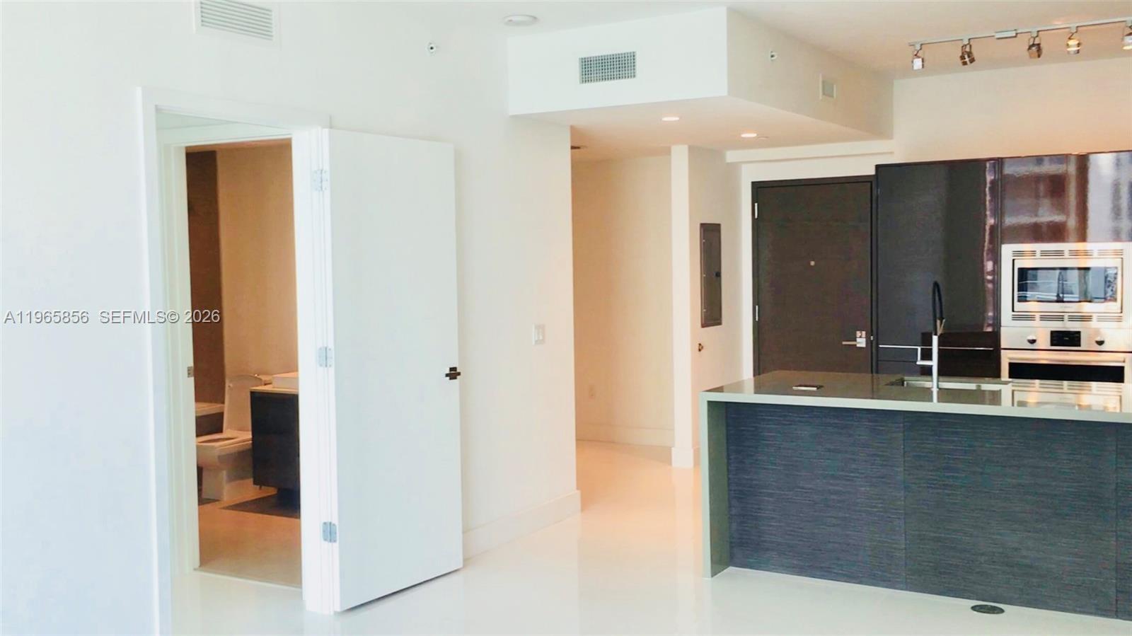 Photo of 1080 Brickell Ave  #2607, Miami, Florida, 33131 - 