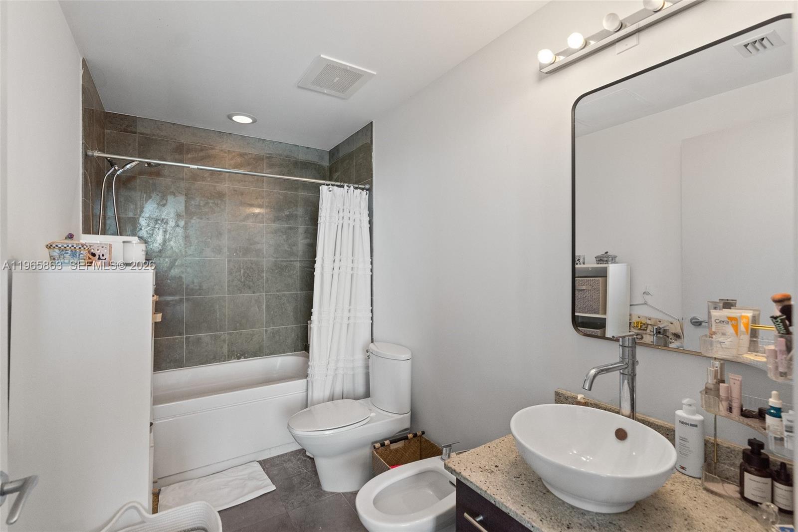 Photo of 3029 188th St #1019, Aventura, Florida, 33180 -