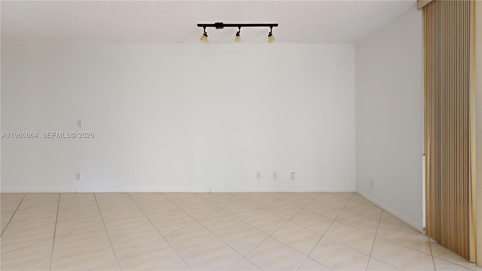 Photo of 2500 PARKVIEW DR  #417, Hallandale Beach, Florida, 33009 - 