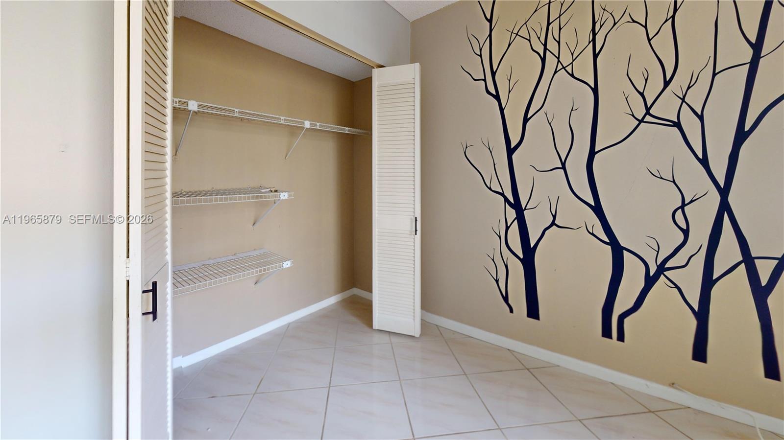 Photo of 2500 PARKVIEW DR  #417, Hallandale Beach, Florida, 33009 - 