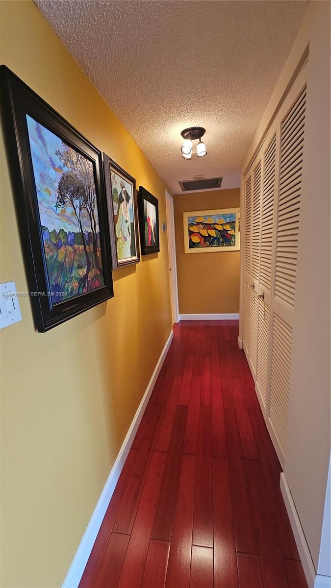 10J 2 / 2 1240 sq. ft. $ 2026-02-15 0 Photo