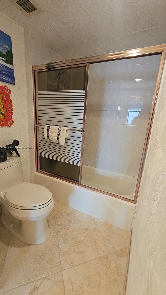 10J 2 / 2 1240 sq. ft. $ 2026-02-15 0 Photo