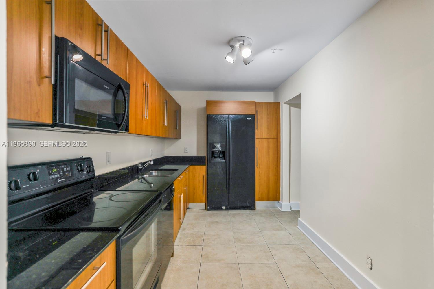 Photo of 3000 Ocean Dr #1110, Hollywood, Florida, 33019 -