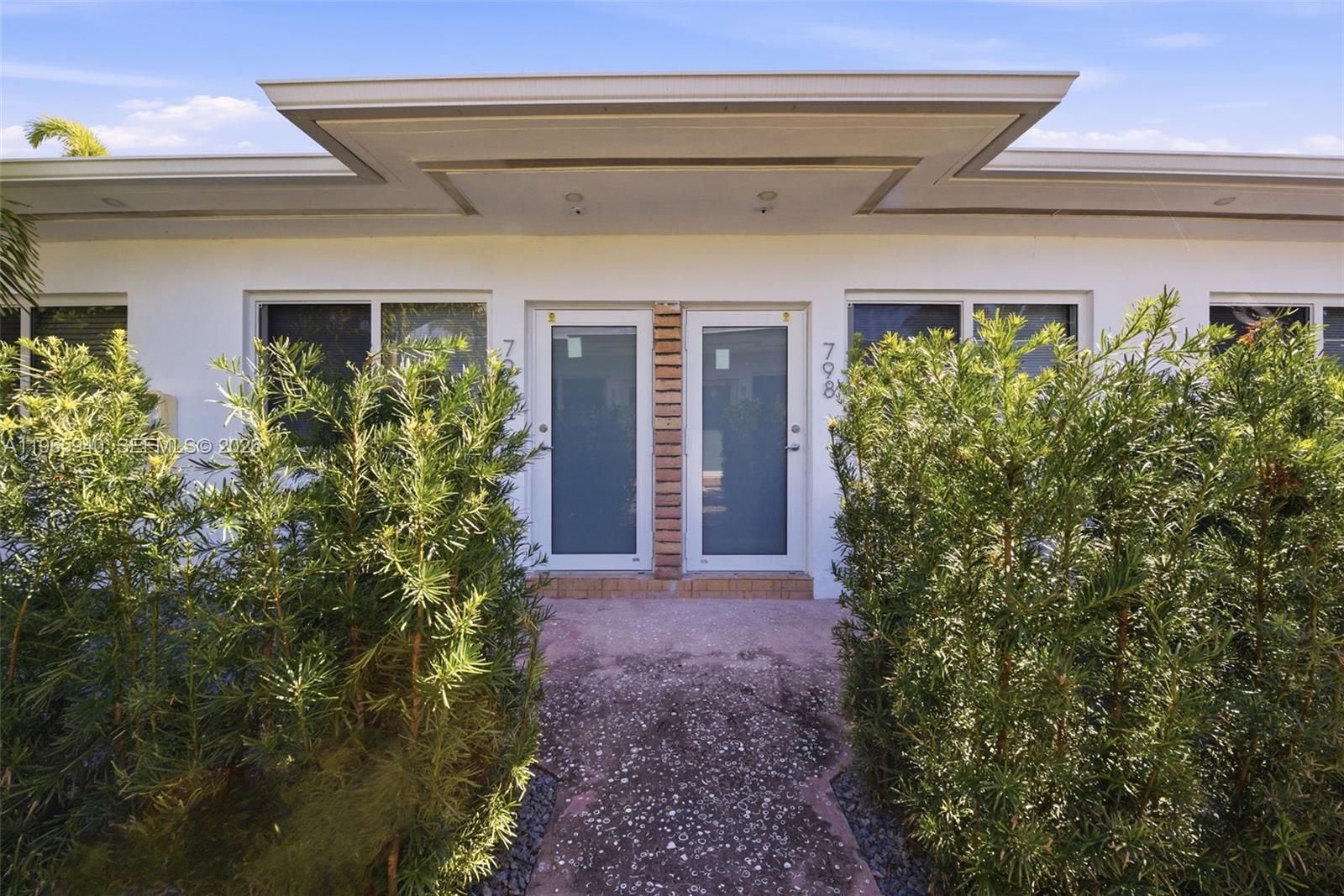   /   sq. ft. $ 2026-02-16 0 foto