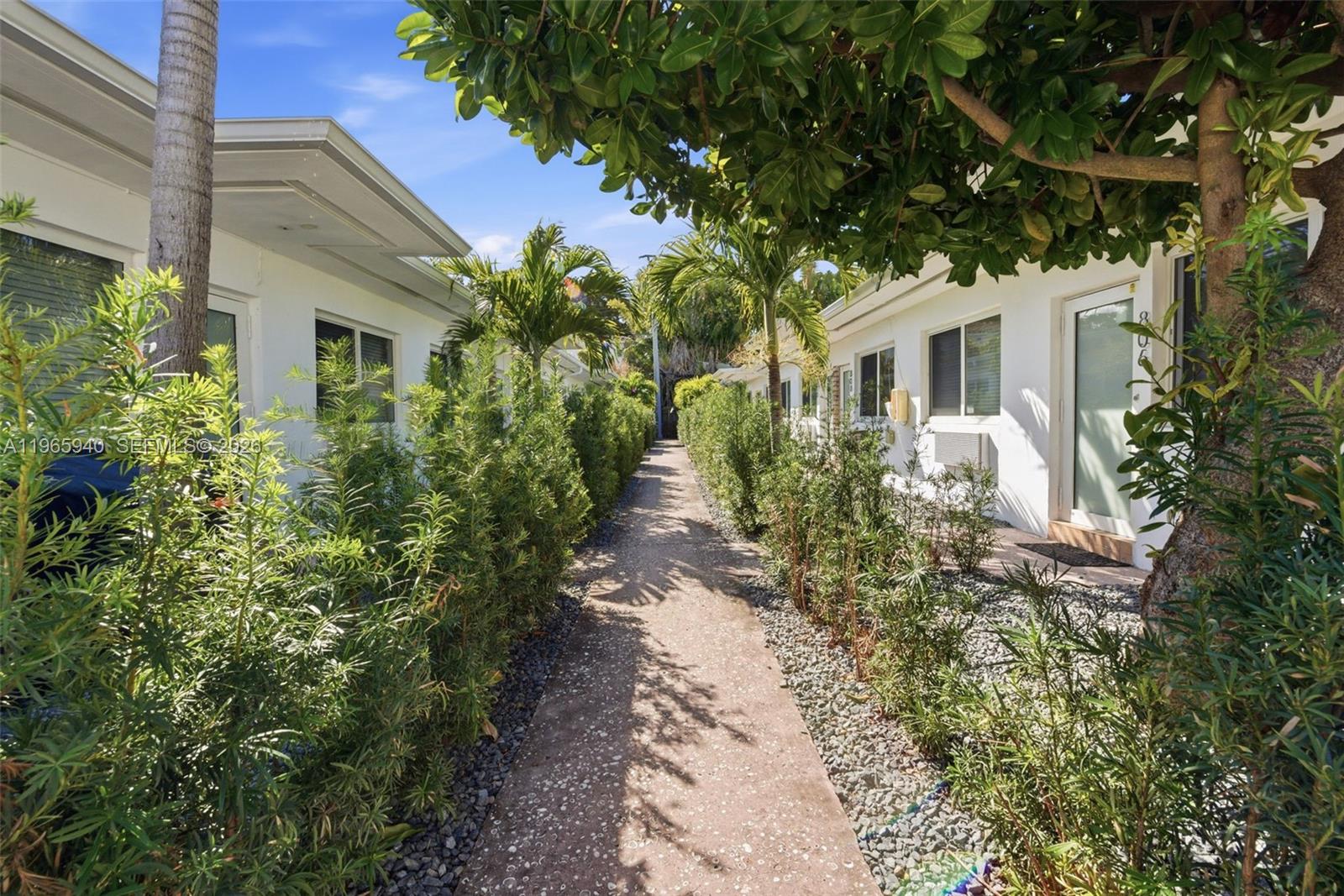   /   sq. ft. $ 2026-02-16 0 foto