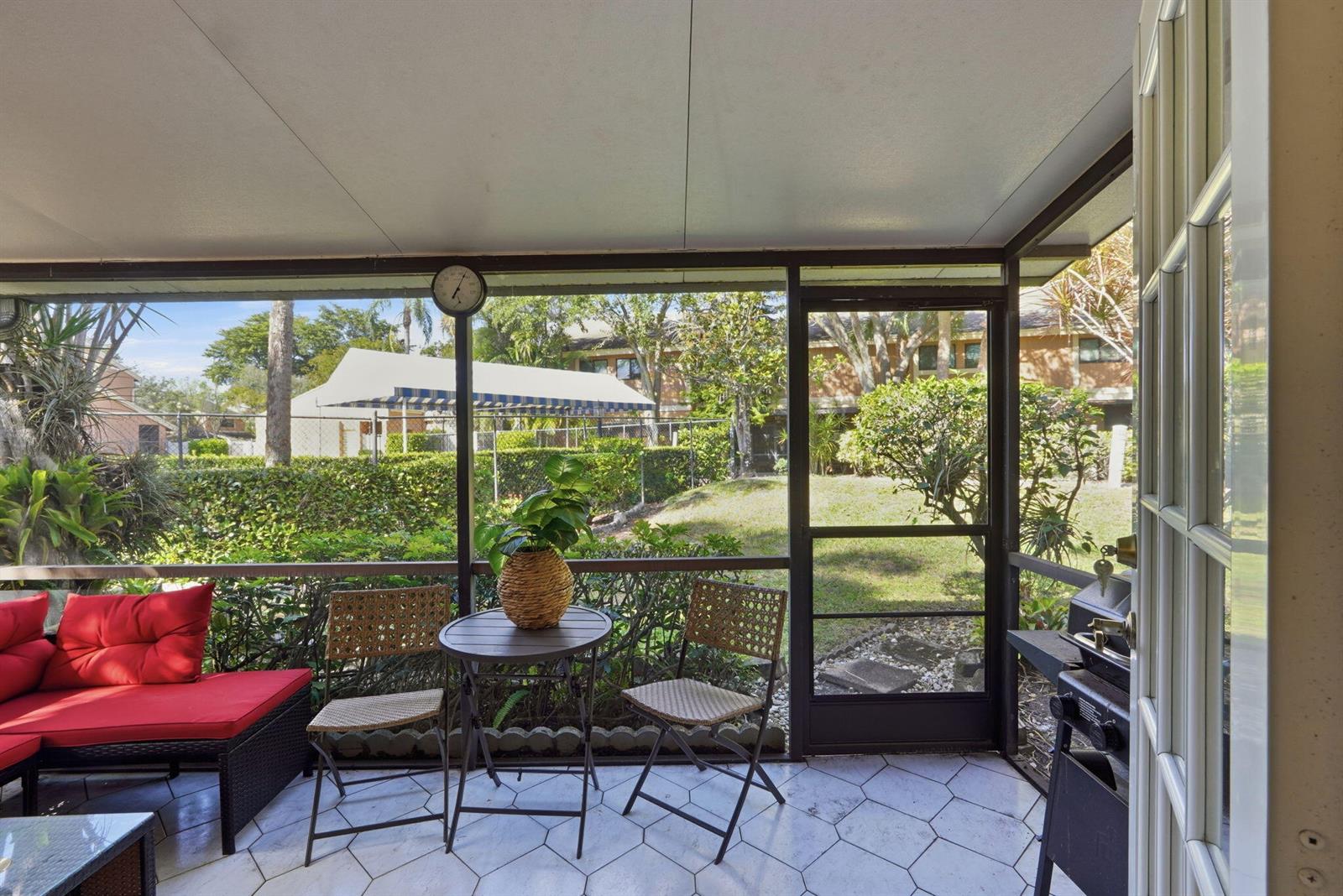 See details 2049 3 / 1736 sq. ft. $ 2026-07-24 0 Photo