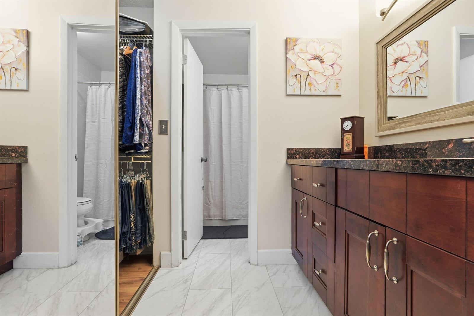 See details 2049 3 / 1736 sq. ft. $ 2026-07-24 0 Photo