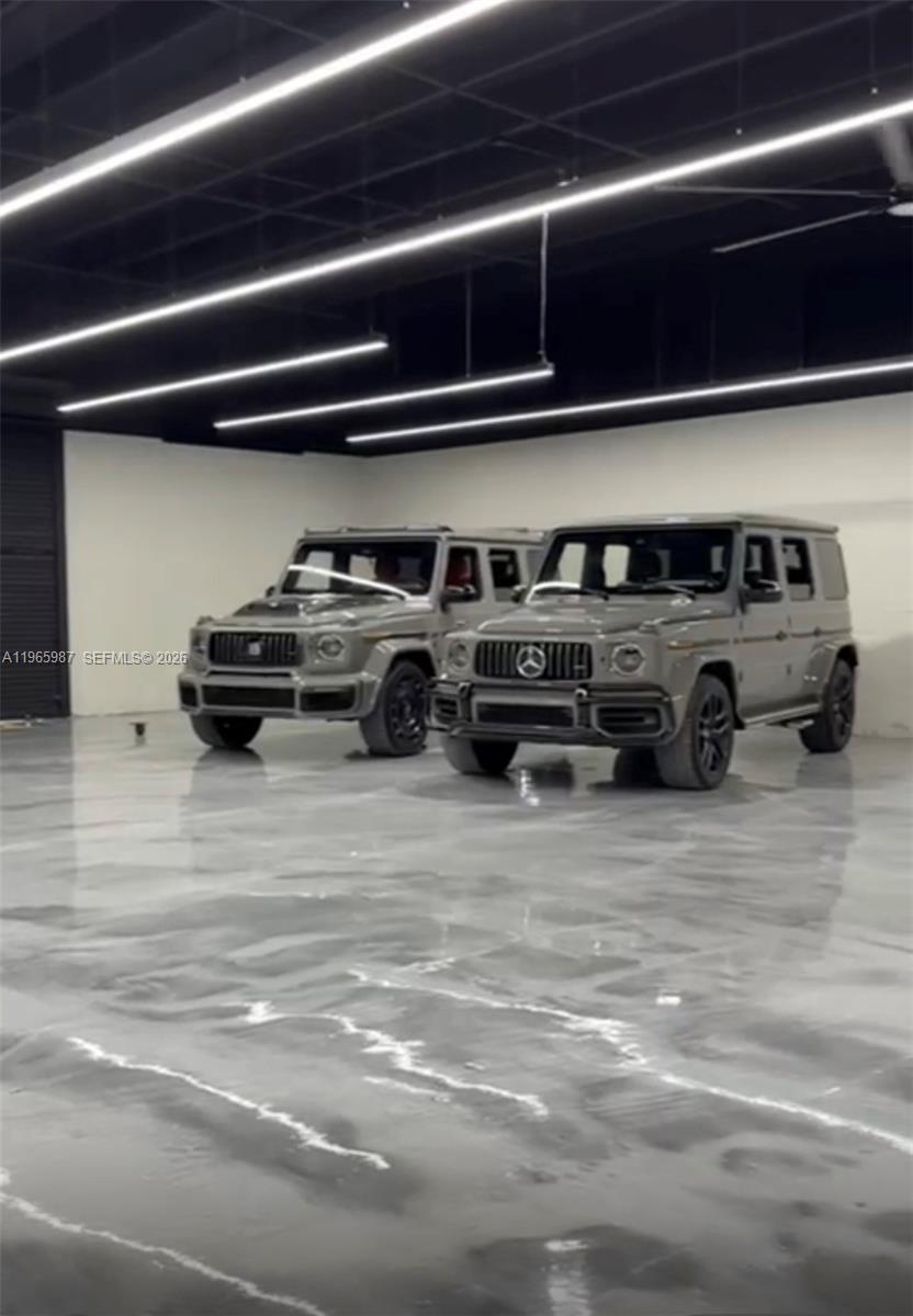 See details / sq. ft. $ 2026-02-24 0 Photo