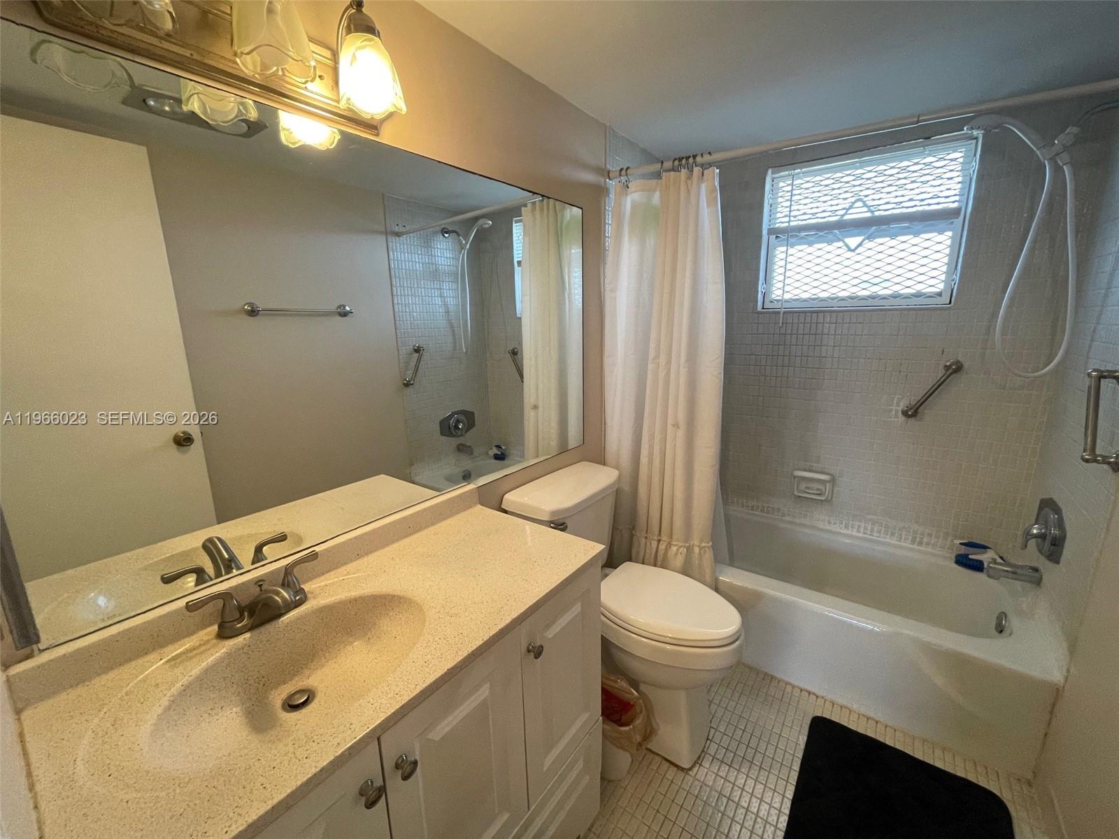 See details 507 1 / 2 775 sq. ft. $ 2026-02-16 0 Photo