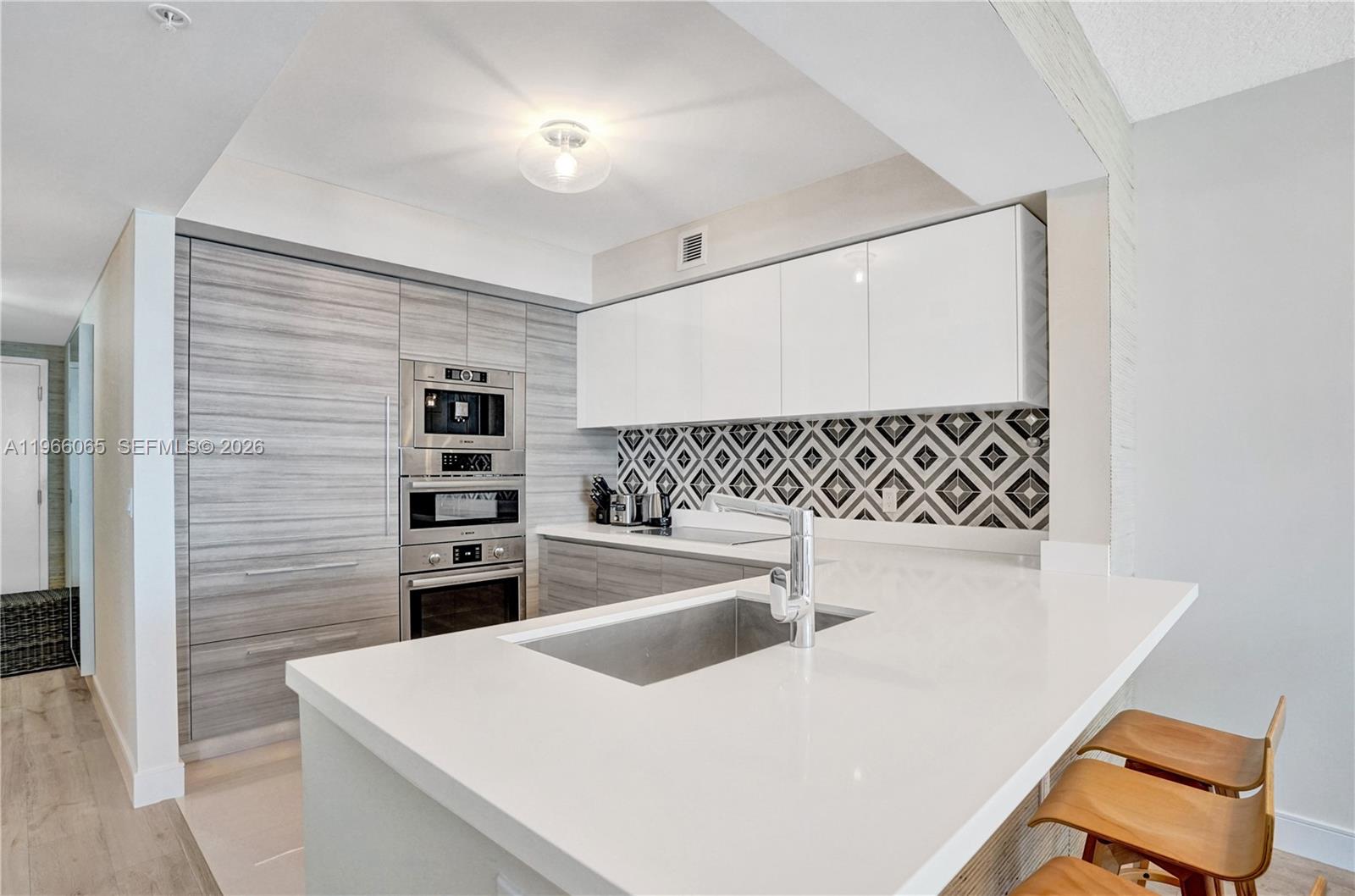 4-2104 2 / 3 1541 sq. ft. $ 2026-02-16 0 Photo