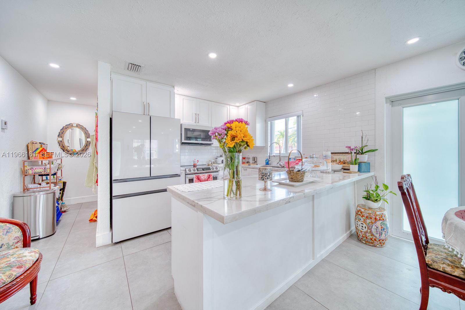   /  2944 sq. ft. $ 2026-02-16 0 foto