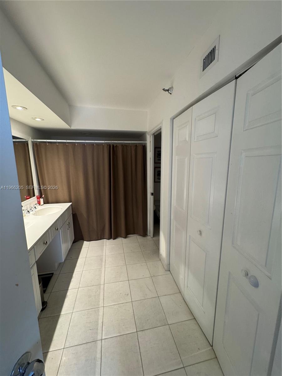 Photo of 3530 Mystic Pointe Dr  #3003, Aventura, Florida, 33180 - 