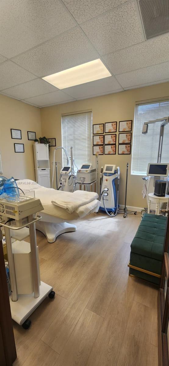   /   sq. ft. $ 2026-02-16 0 foto