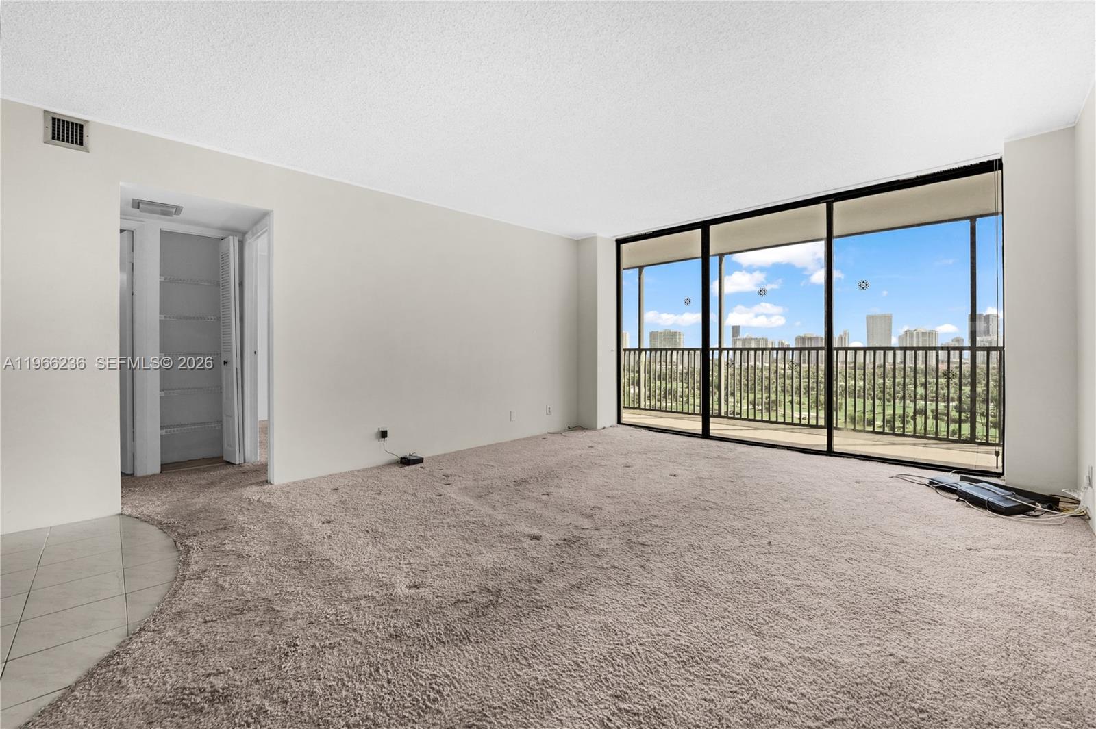 Photo of 20301 Country Club Dr  #1826, Aventura, Florida, 33180 - 