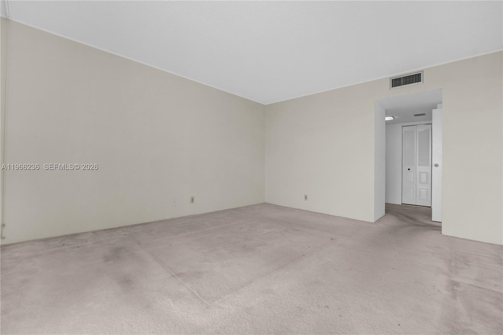 Photo of 20301 Country Club Dr  #1826, Aventura, Florida, 33180 - 