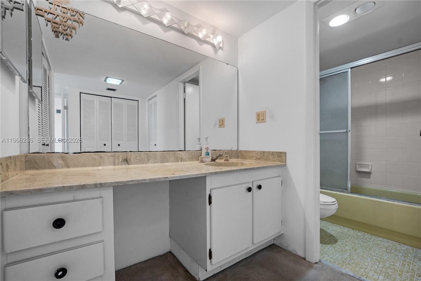 Photo of 20301 Country Club Dr  #1826, Aventura, Florida, 33180 - 