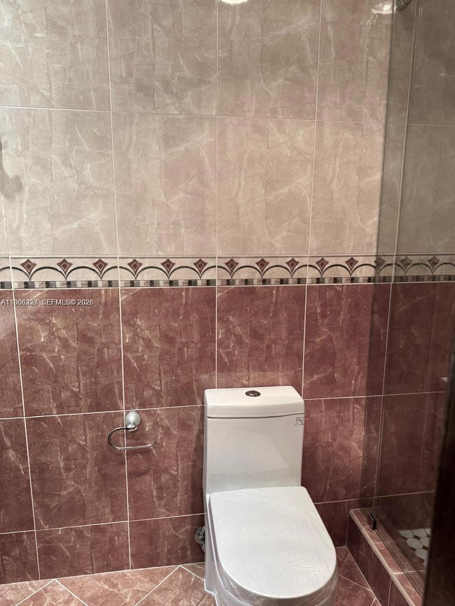 Photo of 245 Poinciana Dr (245), Sunny Isles Beach, Florida, 33160 -